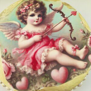 Set 2 coaster cherub victorian
